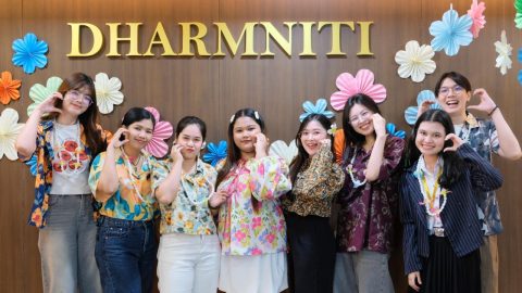 ต้อนรับเทศกาล สงกรานต์กับ Dharmniti “Blossom Songkran Day”